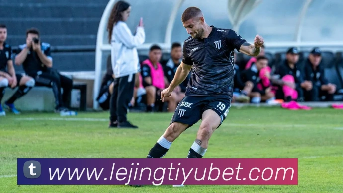 帕奎塔以4200万转会费加盟弗拉门戈双方达成协议球员即将进行体检